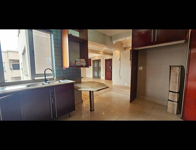 2 BEDROOM PROPERTY TO RENT IN DURBAN CBD